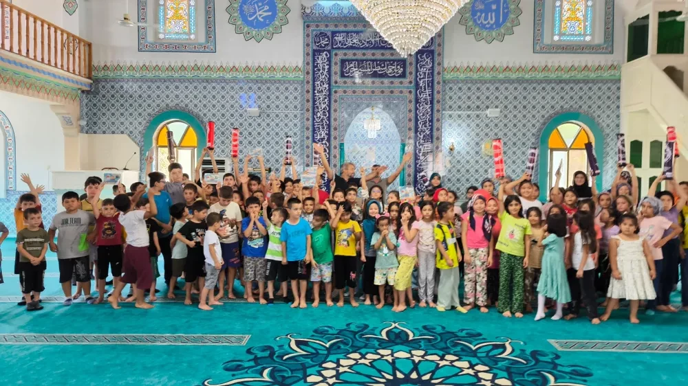 Denizli’de binlerce öğrenciye hem hediye hem farkındalık